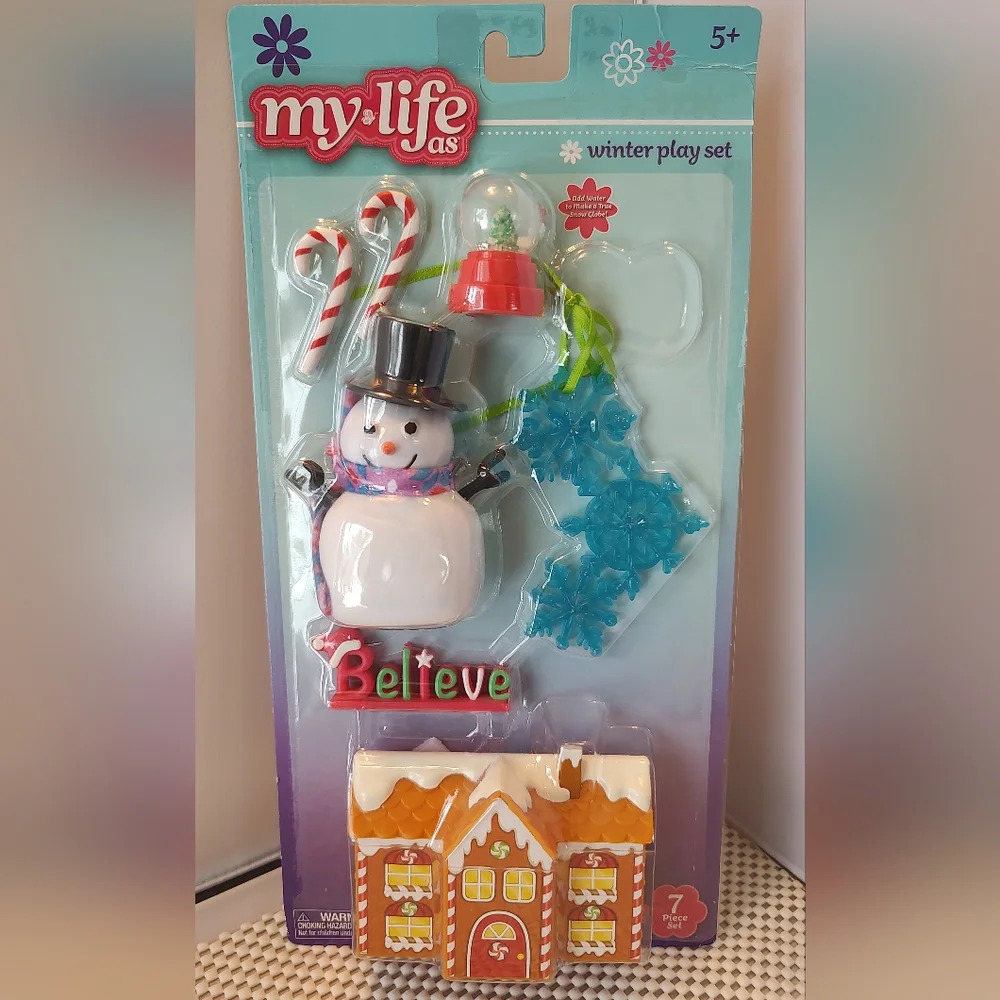 My Life As Winter Play Set 7 pieces Set Doll Accessories Christmas NWT